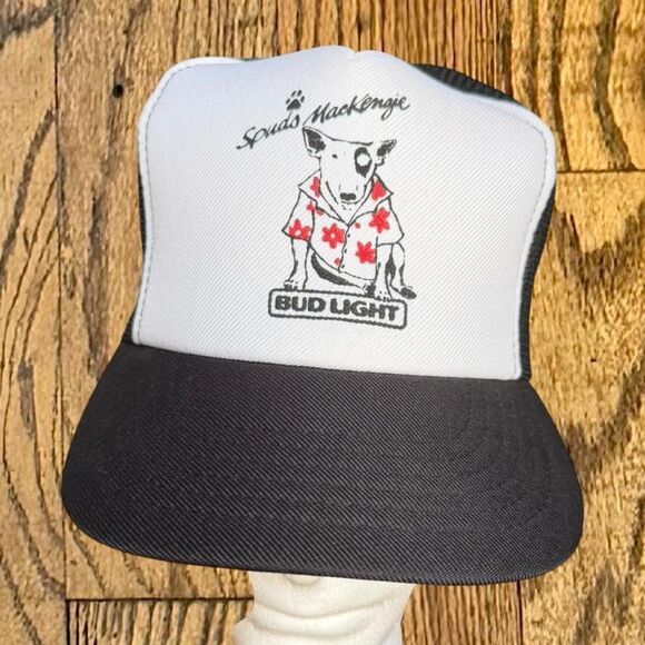 Vintage 80’s Two Toned Bud Light Spuds Mackenzie Snapback Trucker Hat - Picture 2 of 5